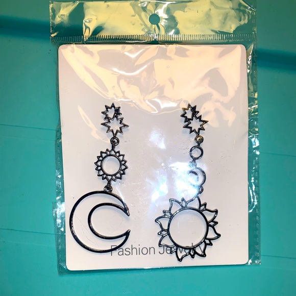 celestial earring set - Picture 2 of 2